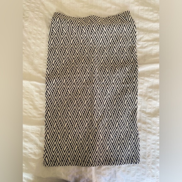 ZARA Y2K Millennial Zebra Pattern Pencil Skirt - Picture 2 of 6